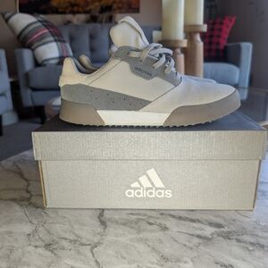 Adidas Jr Adicross Retro Golf, size 4.5